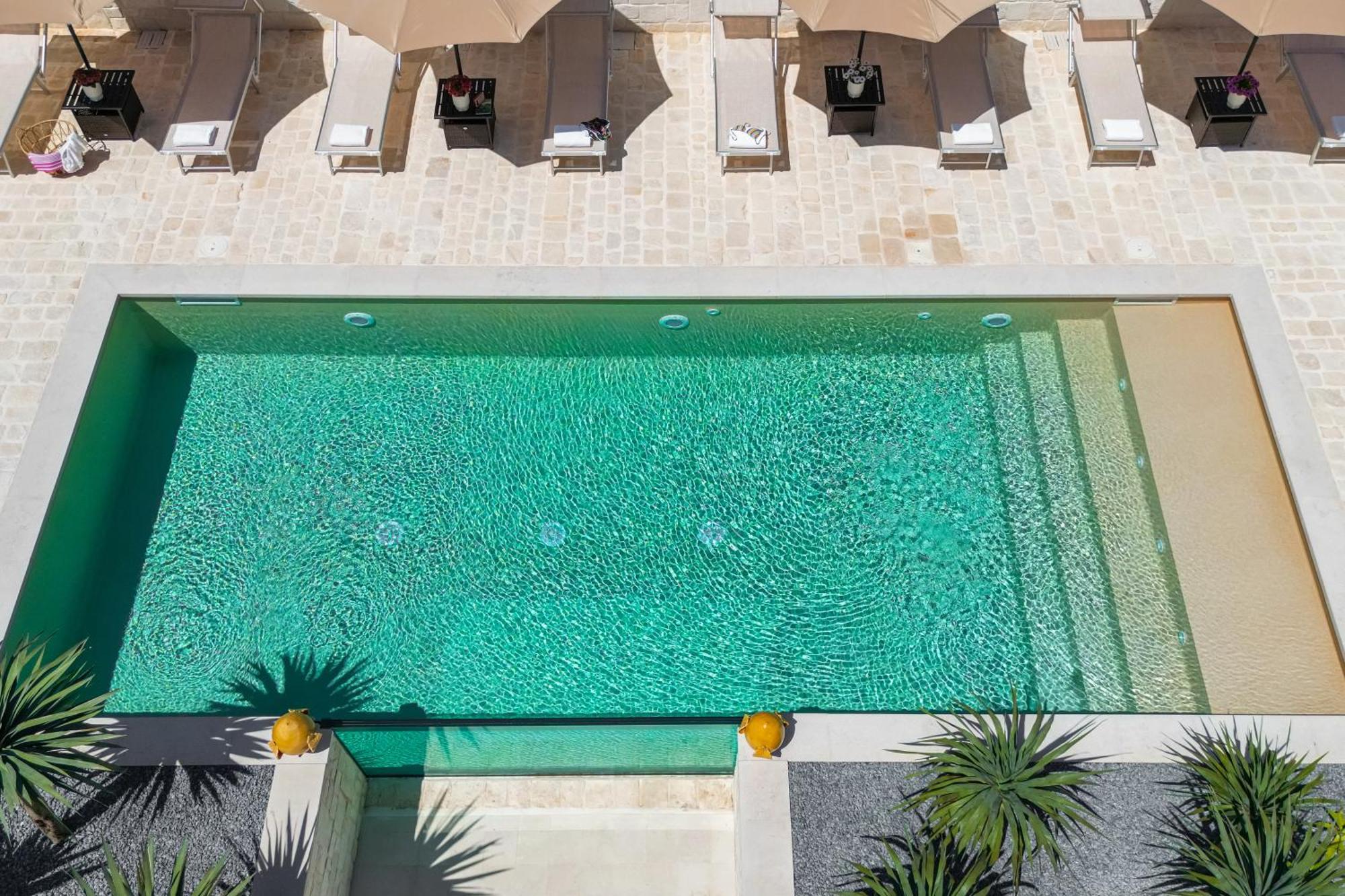Borgo Belvedere Монополи Екстериор снимка